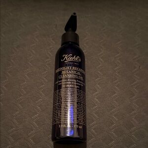 Kiehl's Midnight Recovery Cleansing Oil in Deep Blue